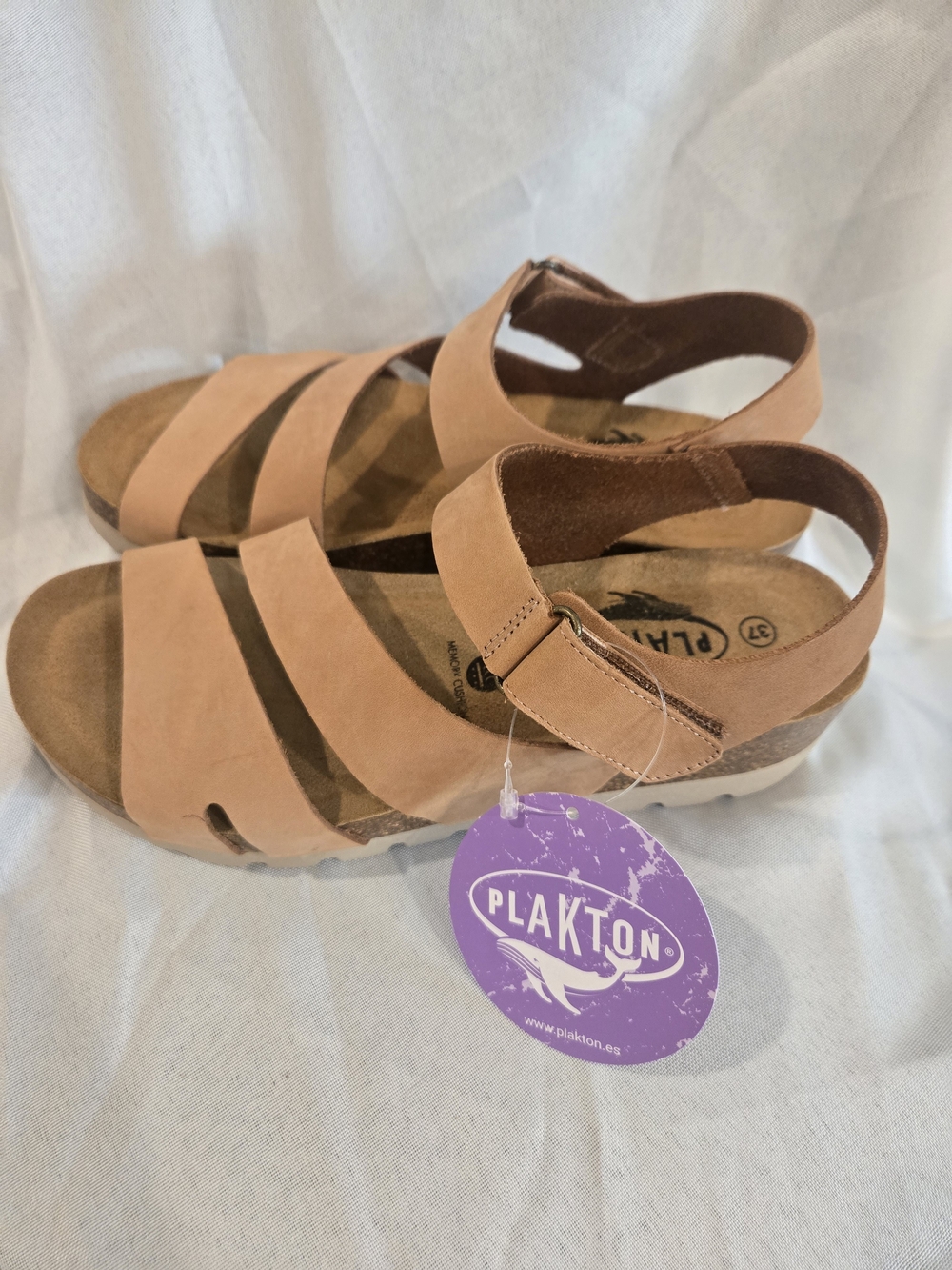 New PLAKTON Women's Strappy Tan Platform Sandals - Picture 2 of 6